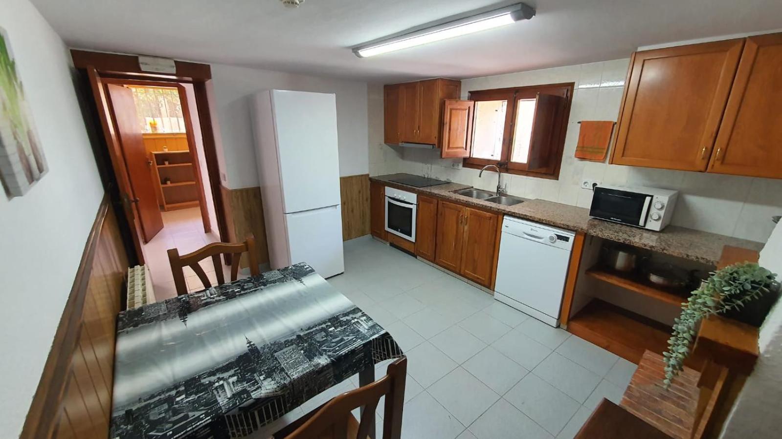 Turisme Rural Les Moreres Βίλα Viloví de Oñar Εξωτερικό φωτογραφία