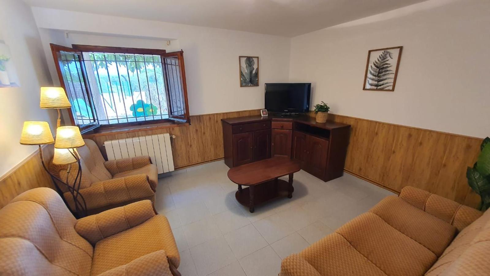 Turisme Rural Les Moreres Βίλα Viloví de Oñar Εξωτερικό φωτογραφία